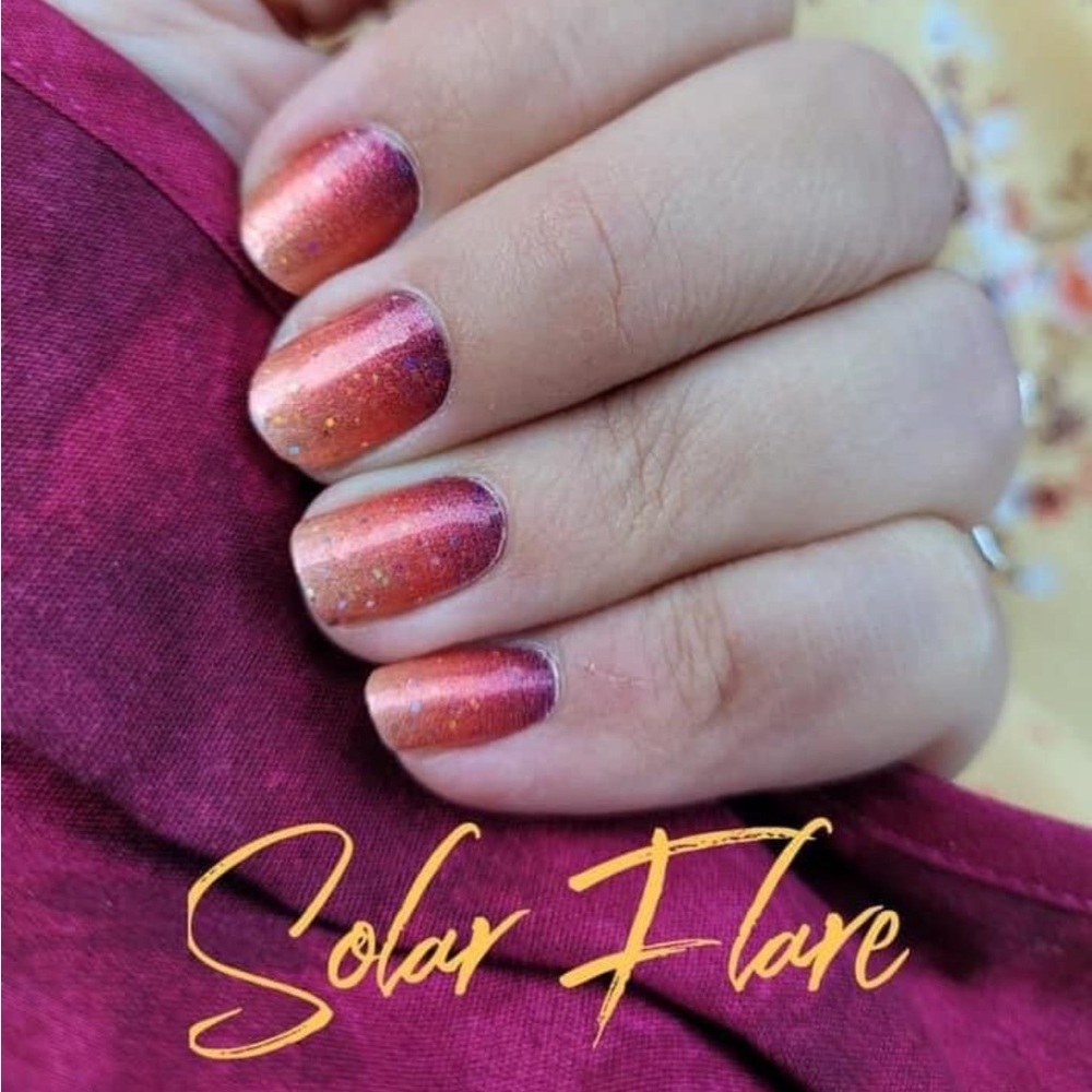 *Retired* Color Street: Solar Flare | Burgundy Copper Gold Gradient Glitter Fall - Picture 6 of 14